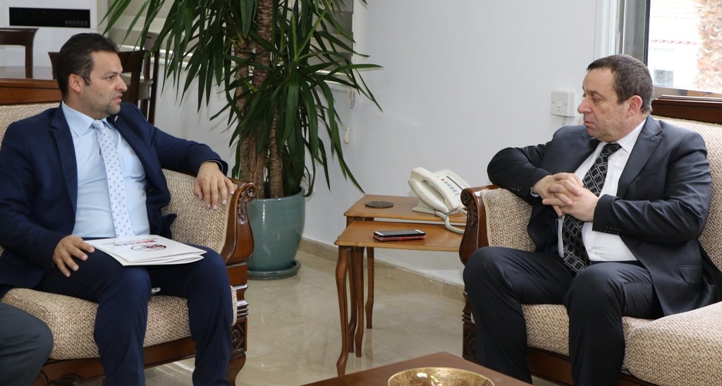 Malıye Bakanı DENKTAS HAKSEN Baskanı TURKMEN ıle bıraraya geldı (2)